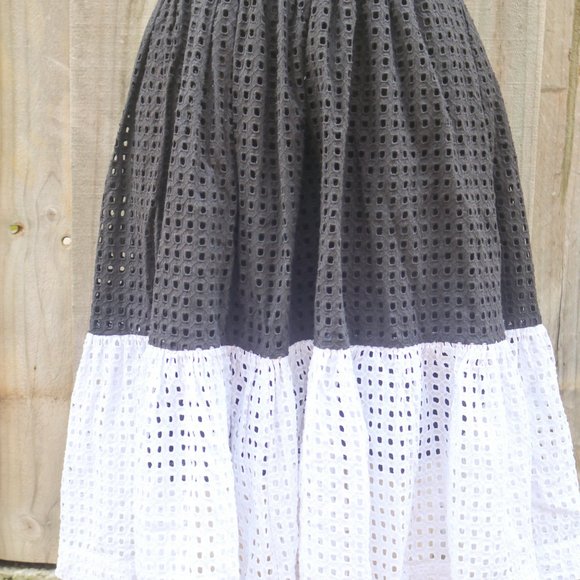 Gorman Black and White two tone skirt Preloved (8) - Picture 3 of 4